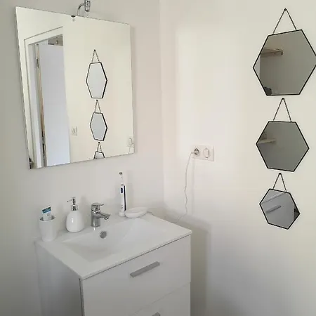 T3 Avec Salle De Bain Privative Par * 阿让